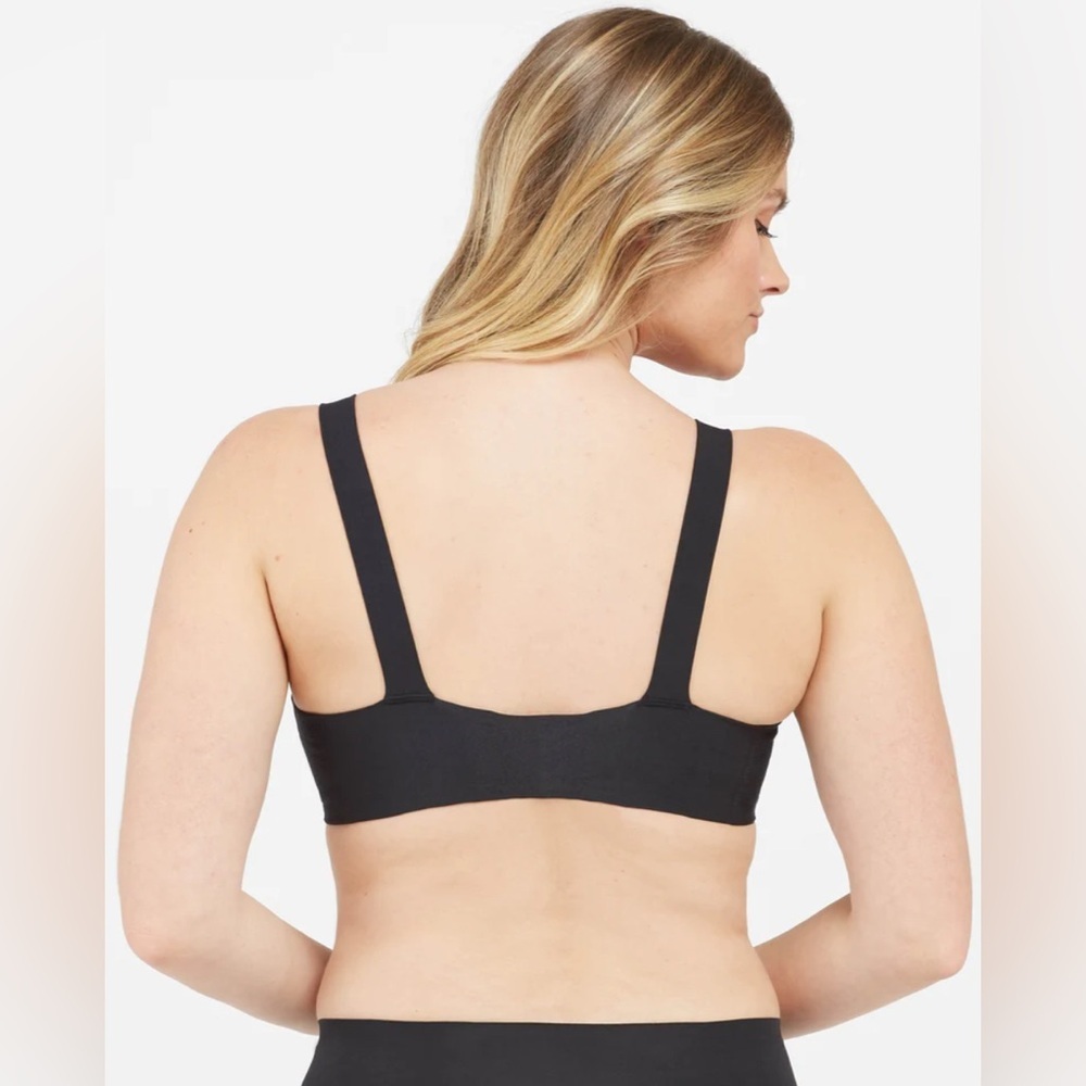 NWT SPANX Lightly Lined Bra with Seamless Cups - Picture 3 of 9